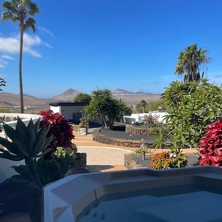Βίλα Dora Bella Lanzarote *