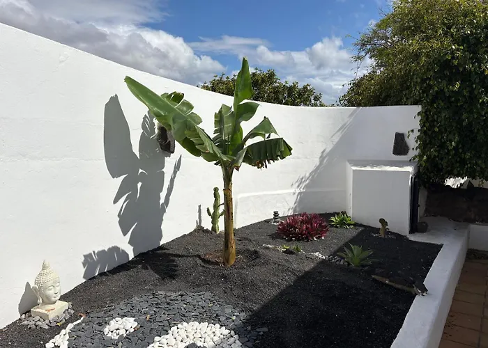 Dora Bella Lanzarote Villa